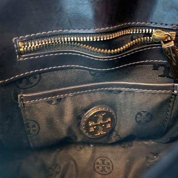 𝅺tory Burch Jeweled Velvet Shoulder Bag - Picture 3 of 6